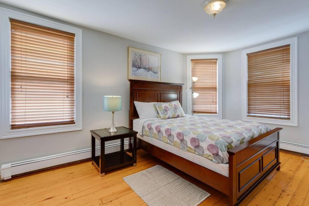 New! Boston Condo Near Mbta, 3Mi To Fenway ! Экстерьер фото
